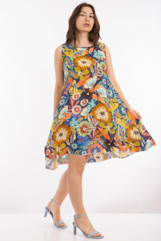 Широка къса рокля в тъмносиньо с многоцветен флорален принт