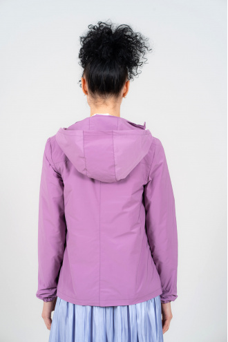 Дамско тънко яке от шушляк в лилаво с качулка