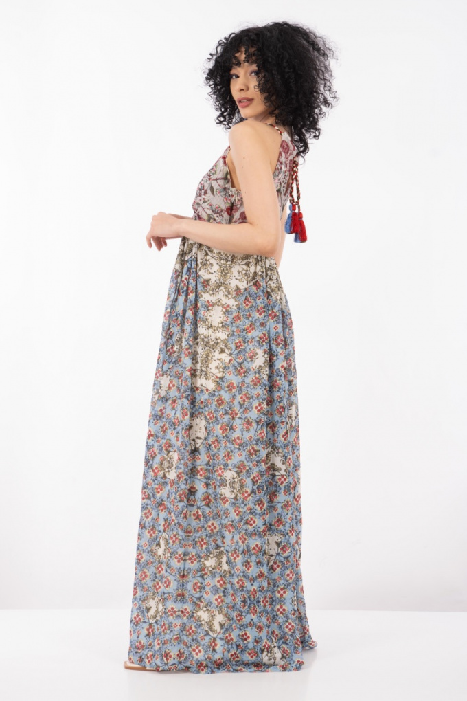 Дълга индийска рокля с етно принт, бродерия и пайети