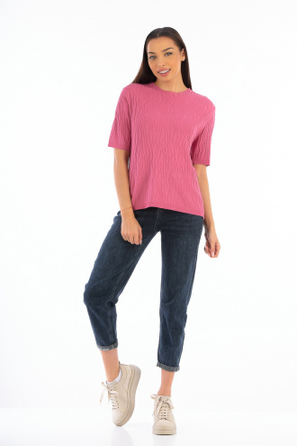 Дамска блуза от фино плетиво в розово с вертикални релефни вълни