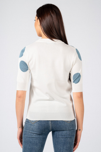 Дамска блуза в бяло с принт сини кръгове