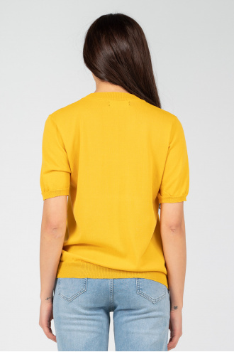 Дамска блуза в жълто с бродерия колело