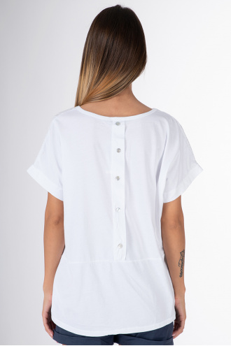 Дамска блуза с рязана бродерия в бяло с копчета на гърба
