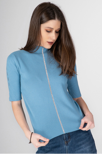 Дамска блуза от фино плетиво в синьо с 3/4 ръкав и лента с камъни