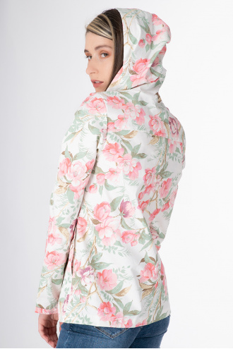 Дамско яке с принт розови цветя на бял фон