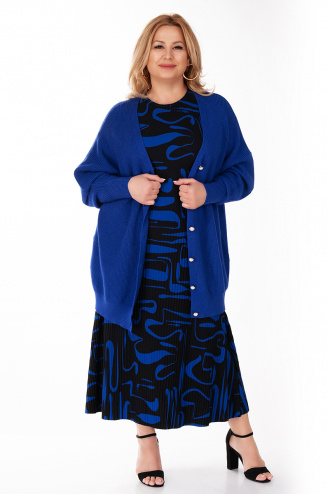 МАКСИ плетена жилетка в синьо с перлени копчета