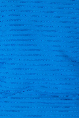 Дамска блуза в турско синьо с хоризонтални релефни къдрички