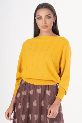 Дамска блуза с прилеп ръкав и релефни шевици в жълто