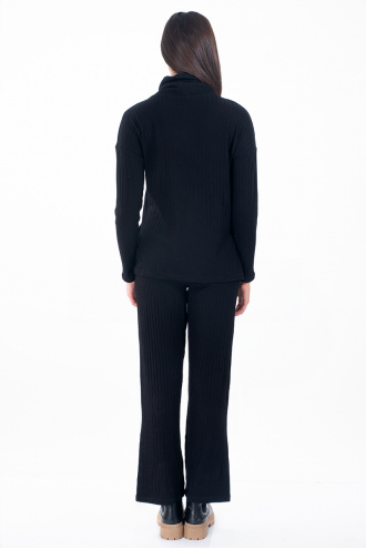 Дамски рипсен комплект от блуза и панталон в черно