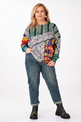 МАКСИ пуловер от меко плетиво с принт цветна плетка