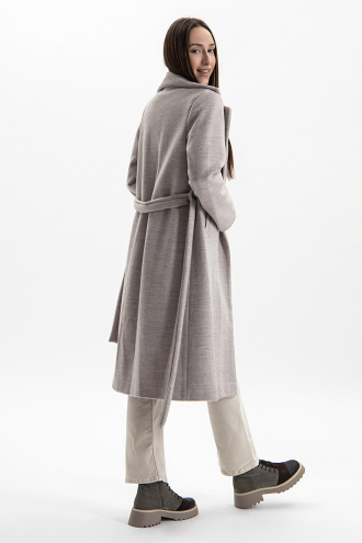 Дамско елегантно палто в бежово с допълнителен колан