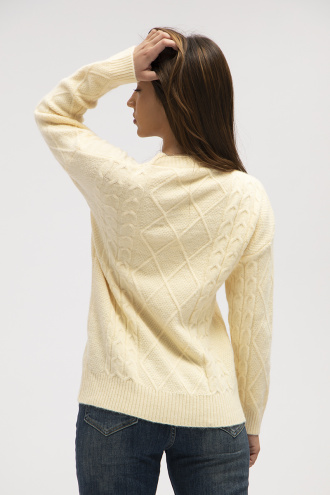Дамски пуловер с едро плетиво в цвят екрю
