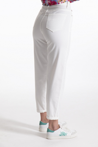 Дамски широки дънки от фин памук в бяло