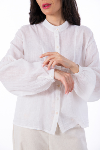 Дамска риза от лен и памук в бяло с широк ръкав
