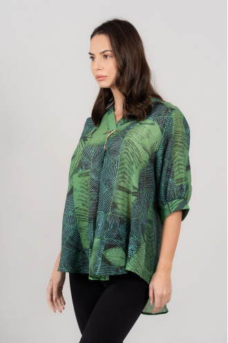 Дамска блуза от фина материя с принт в тъмно зелено