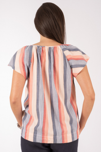 Дамска блуза от памук с вертикално райе в синьо и червено