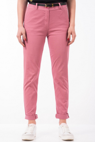 Дамски панталон от памук в розово с италиански джоб и кожен колан