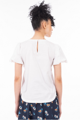 Дамска блуза от памук в бяло с къс широк ръкав с набор и ластик