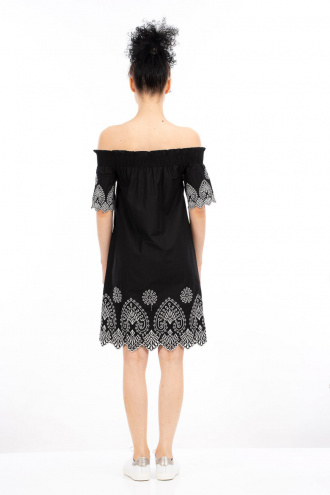 Къса рокля от памук в черно бяла етно бродерия
