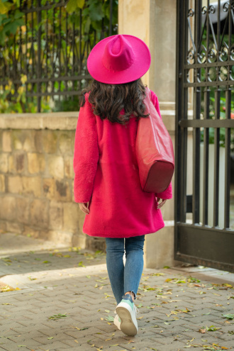 Дамско плюшено палто в цикламено розово