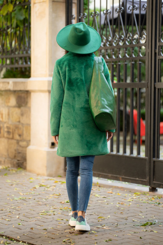 Дамско плюшено палто в зелено