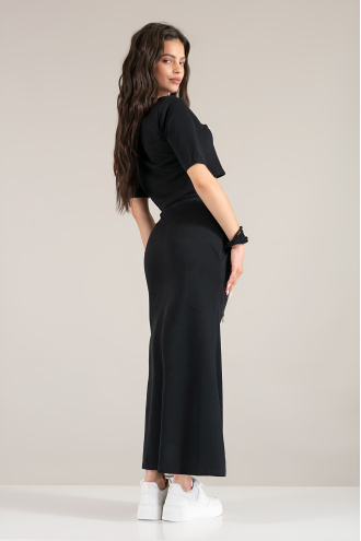Дамски комплект с къса блуза и дълга пола в черно