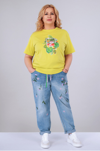 МАКСИ тениска от памук в цвят лайм с флорална щампа и надпис