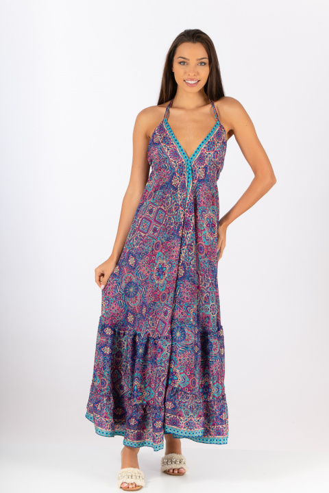 Дълга рокля от коприна в лилаво с гол гръб и син етно принт