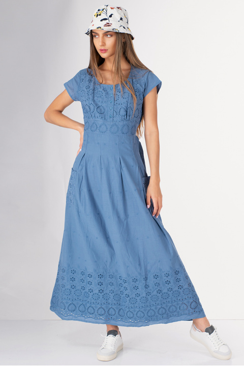 Дамска рокля с рязана бродерия и джобове в гълъбово синьо