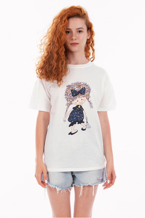 Дамска тениска от памук в бяло с принт къдрокосо момиче с плитка и цветна панделка