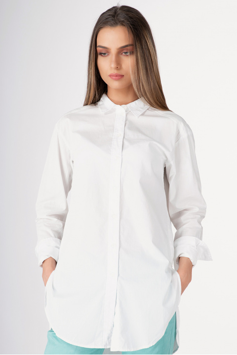 Дамска дълга класическа риза в бяло с цепки