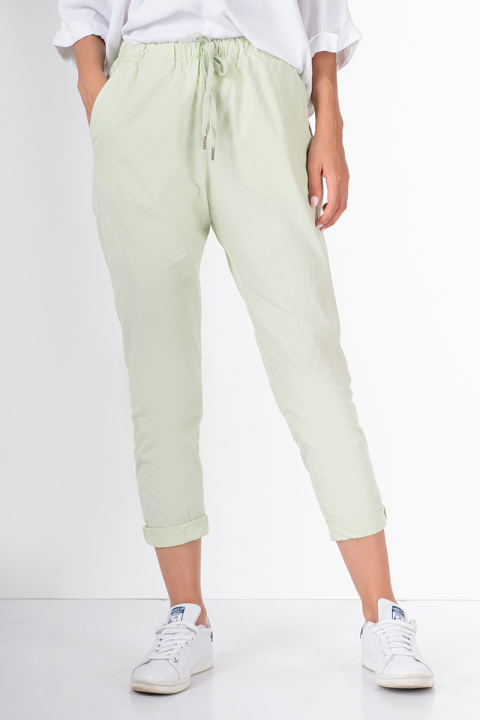 Дамски панталон от тънък памук в бледо зелено