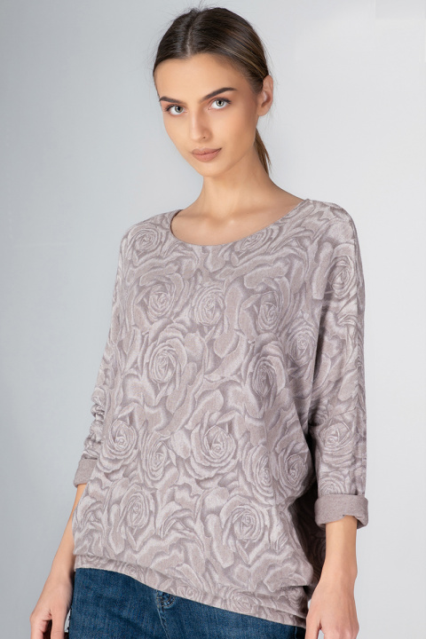Дамска блуза от фино плетиво в бежово с флорален принт