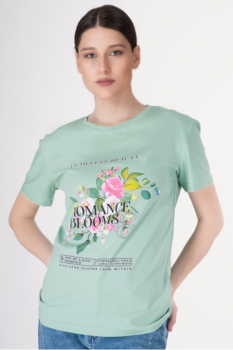 Дамска тениска в светлозелено щампа цветя