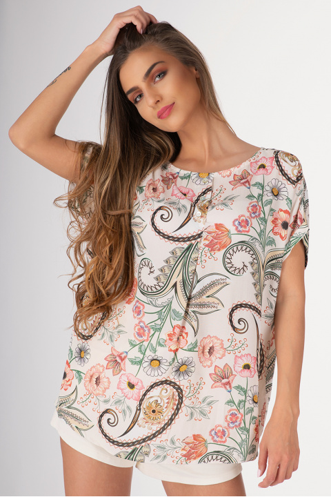 Дамска блуза в бежово с флорален принт