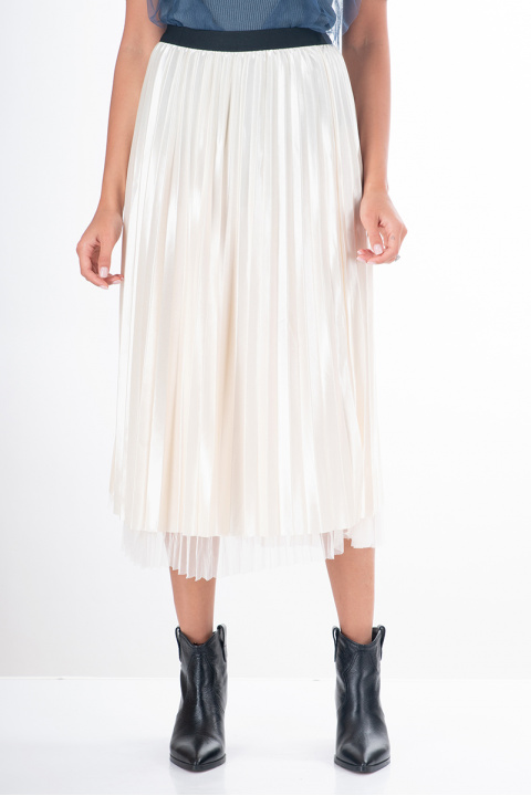 Пола солей в цвят екрю със сатинирана подплата и метален аксесоар