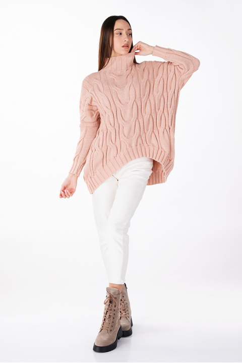 Дамски пуловер от едро плетиво в розово с интересна плетка
