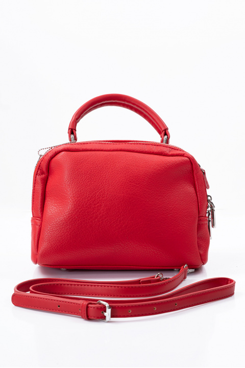 Дамска малка чанта в червено със сребристи ципове