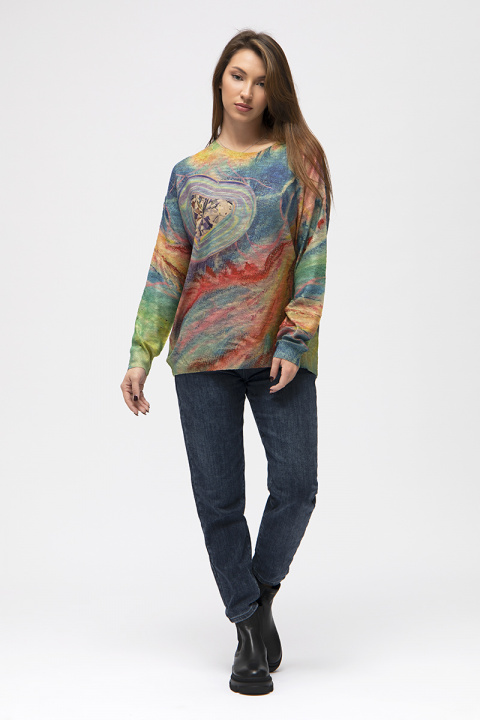 Дамски пуловер от фино плетиво с многоцветен акварелен принт със сърце