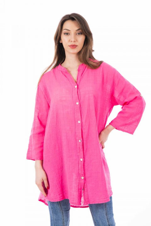 Дамска дълга риза от фин памук в цикламено розово с навиващ се ръкав