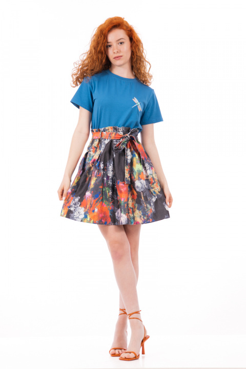 Къса пола с акварелен принт и цветя