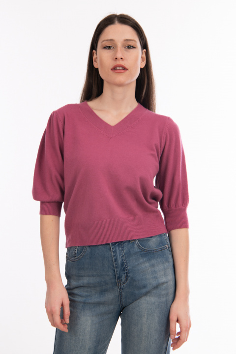 Дамска блуза фино плетиво в розово с остро деколте