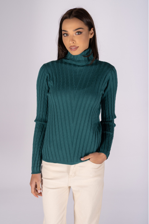 Дамски пуловер с поло яка от фино плетиво в зелено