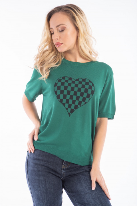 Дамска блуза от фино плетиво в зелено с щампа шахматно сърце