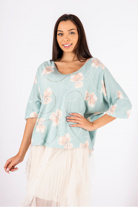 Дамска блуза от фино плетиво в цвят мента с остро деколте и принт мечета