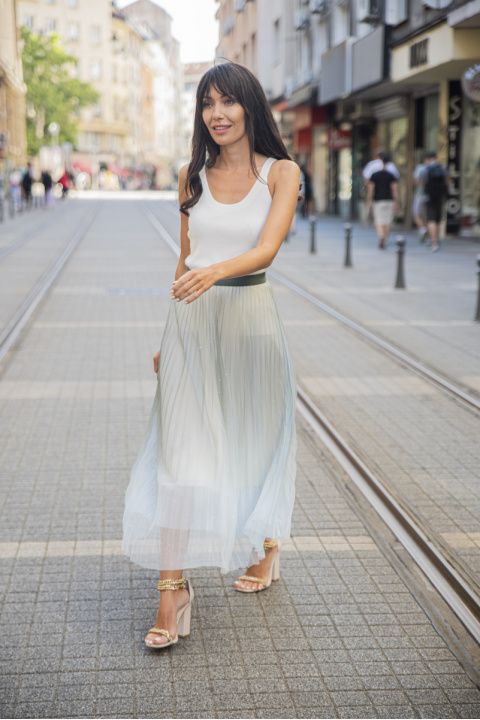 Пола солей от тюл в синьо-зелено с омбре ефект с блестящи частици