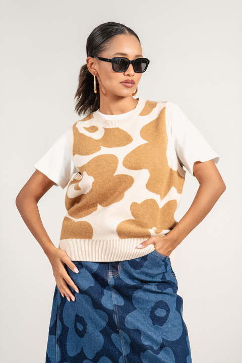 Дамски елек ''Dragonfly'' от фино плетиво с бежов флорален принт