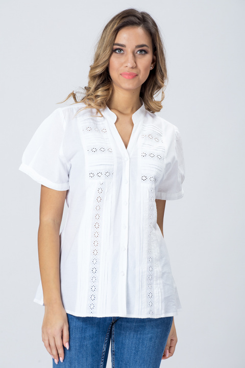 Памучна риза в бяло с декоративна дантела