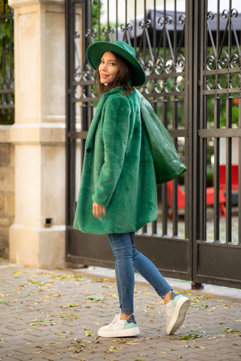 Дамско плюшено палто в зелено