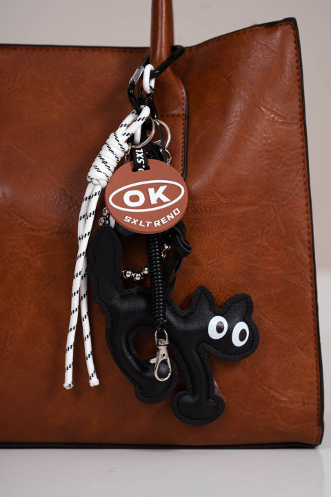 Аксесоар за чанта с черна котка и гривна със сребристи топчета